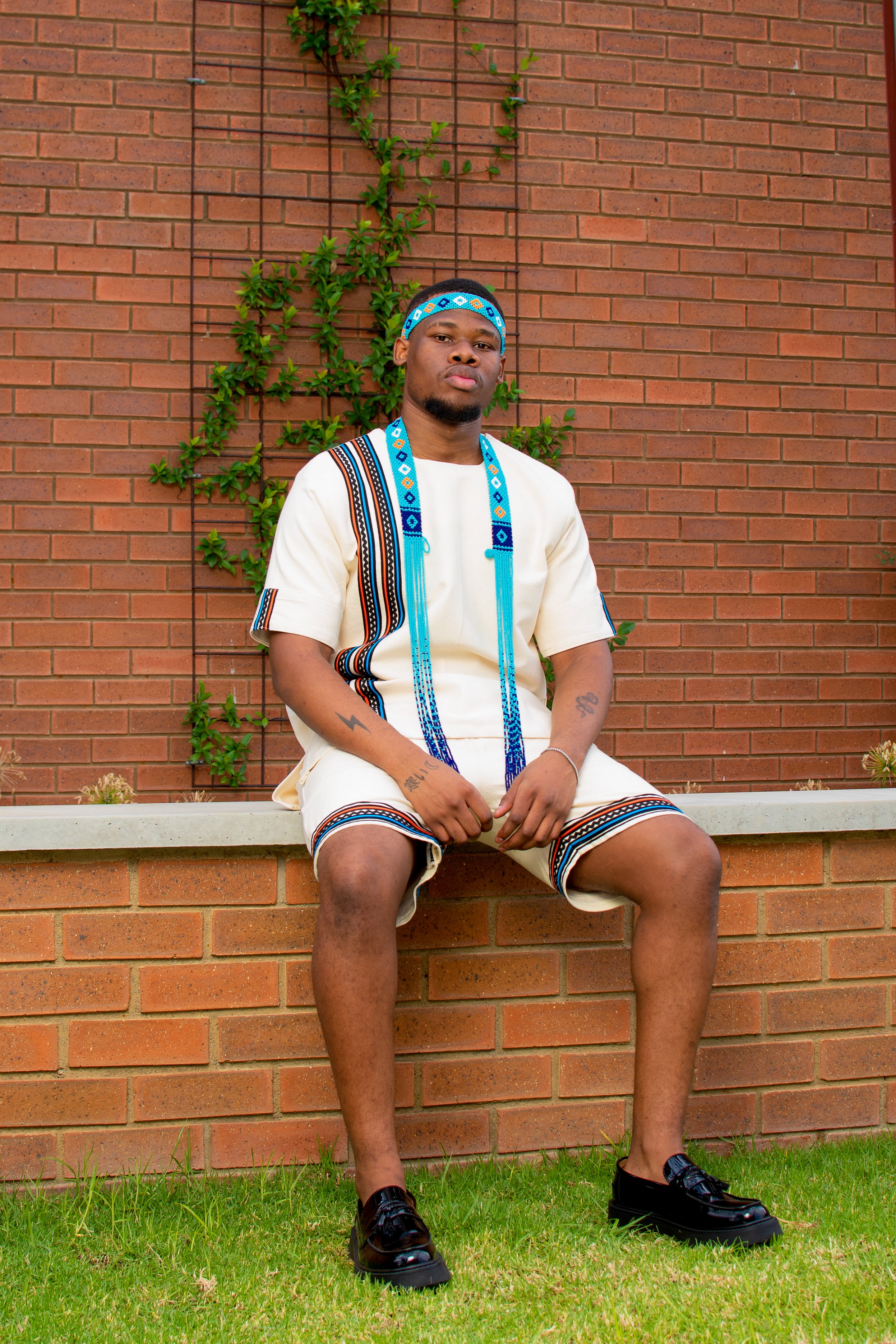 Cream, turquoise and mustard men’s 2 piece ensemble