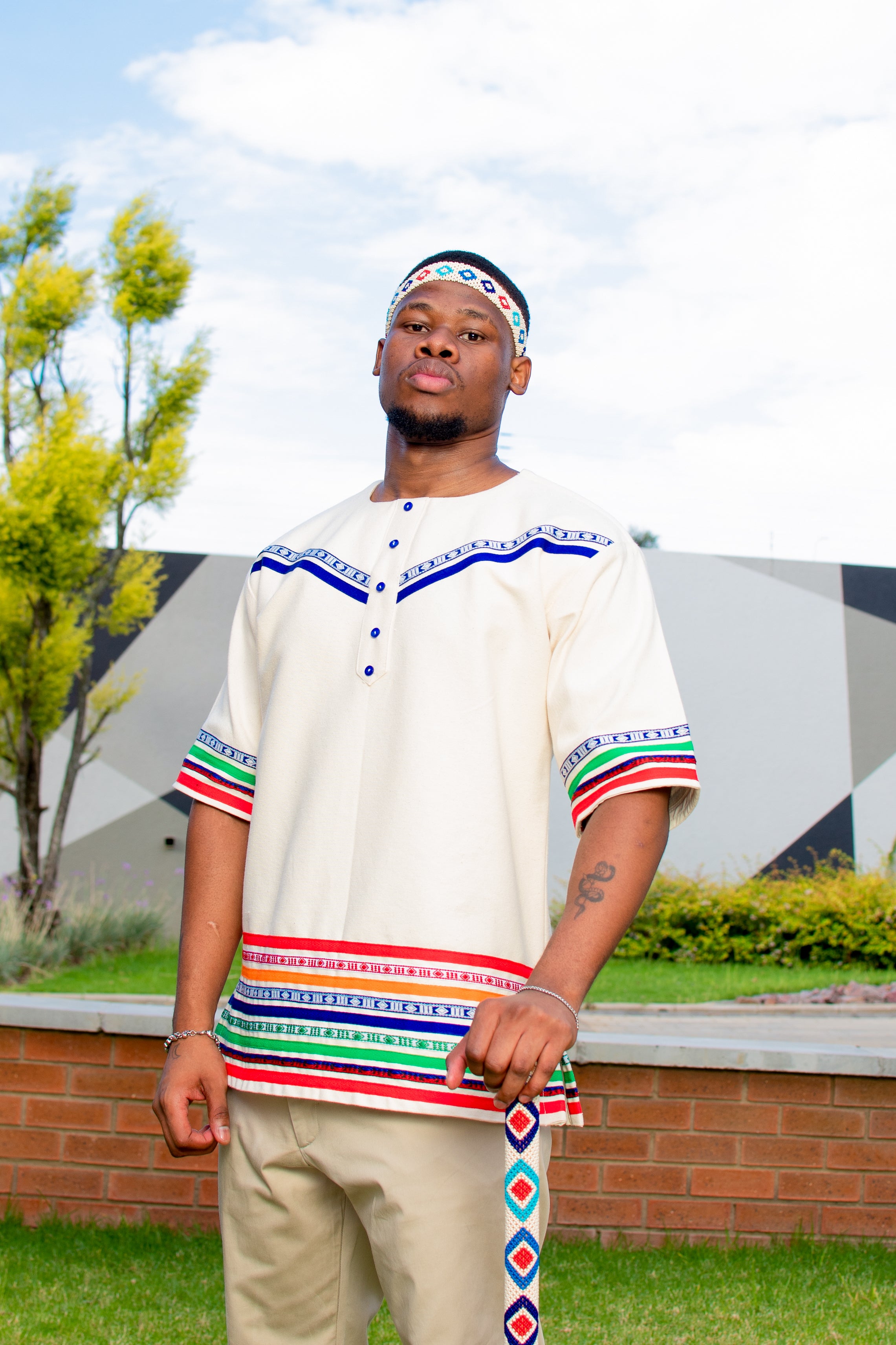 Men’s Isimpondo short sleeve shirt