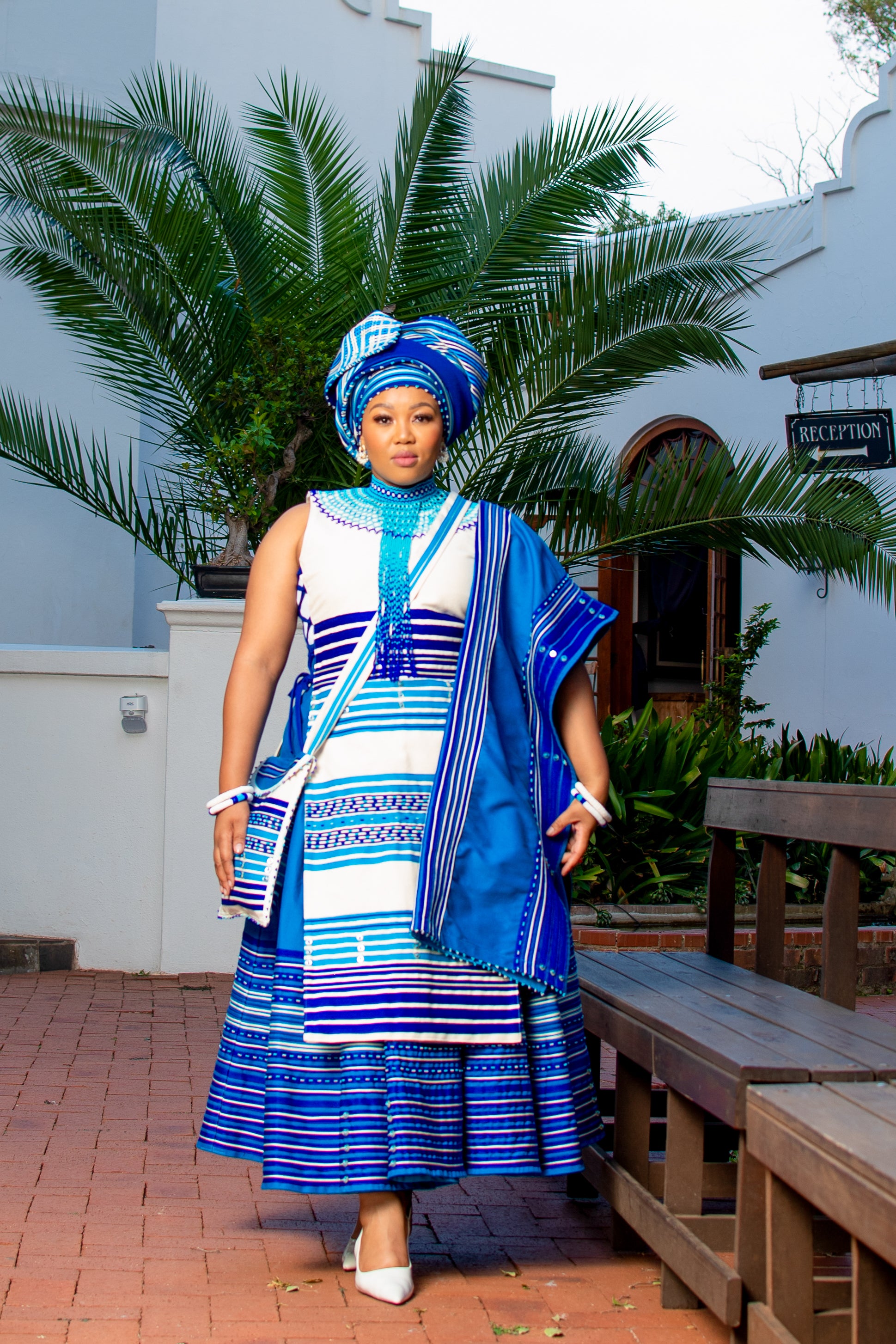 Blue and white traditional attire best sale