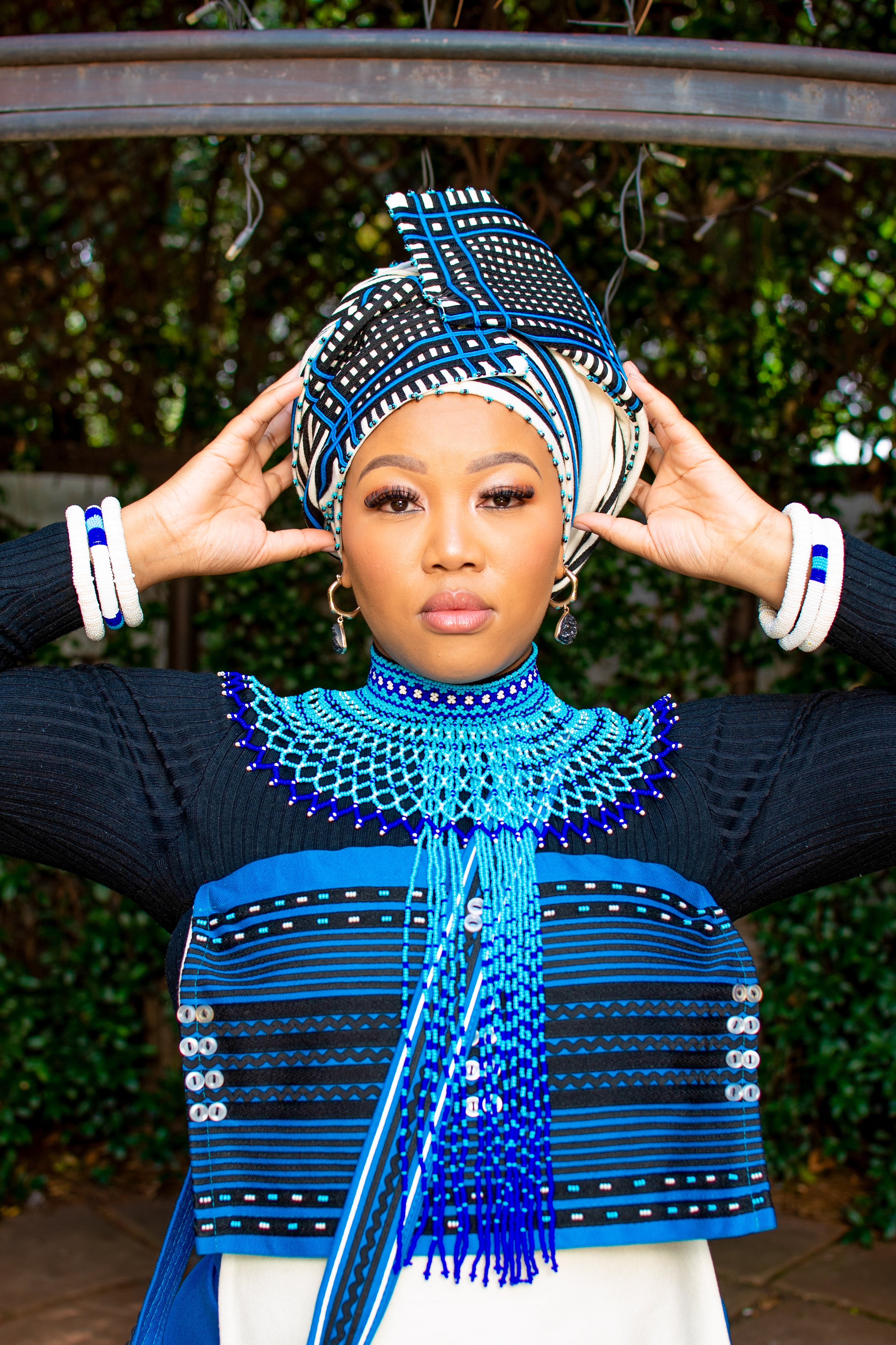 Turquoise & Cream ladies 5 pieces ensemble