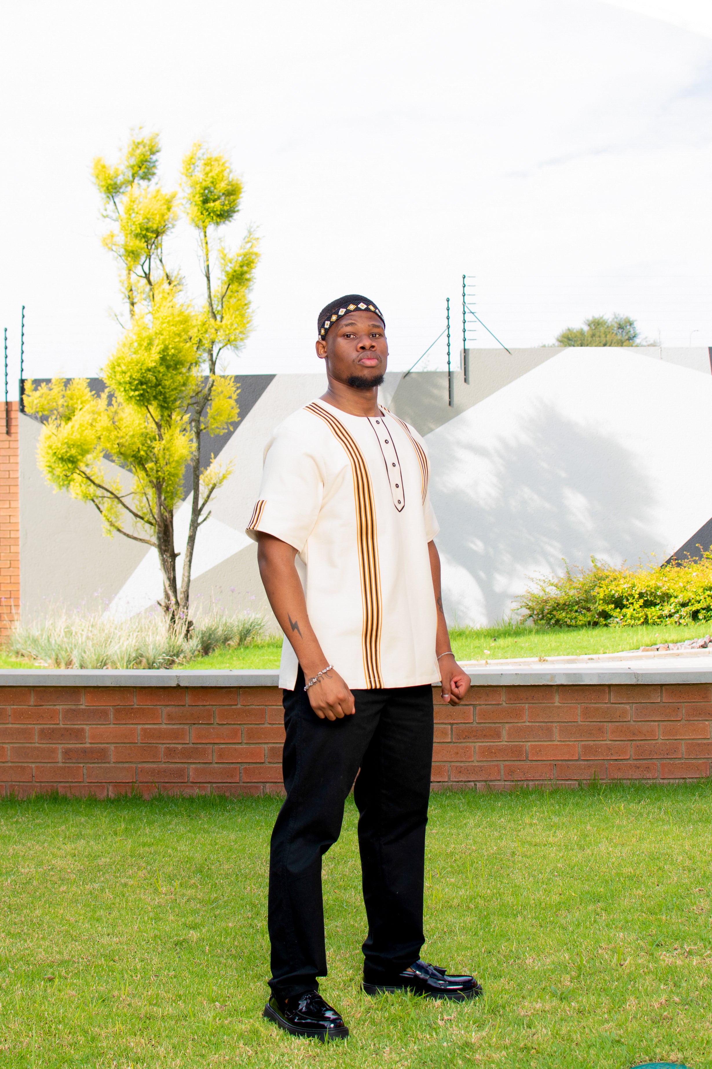 Cream Mustard & Black men’s short sleeve shirt