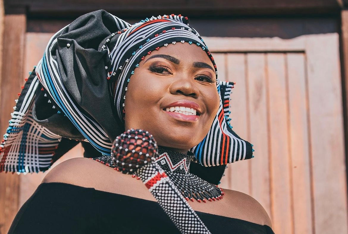 Rectangular beaded headwrap