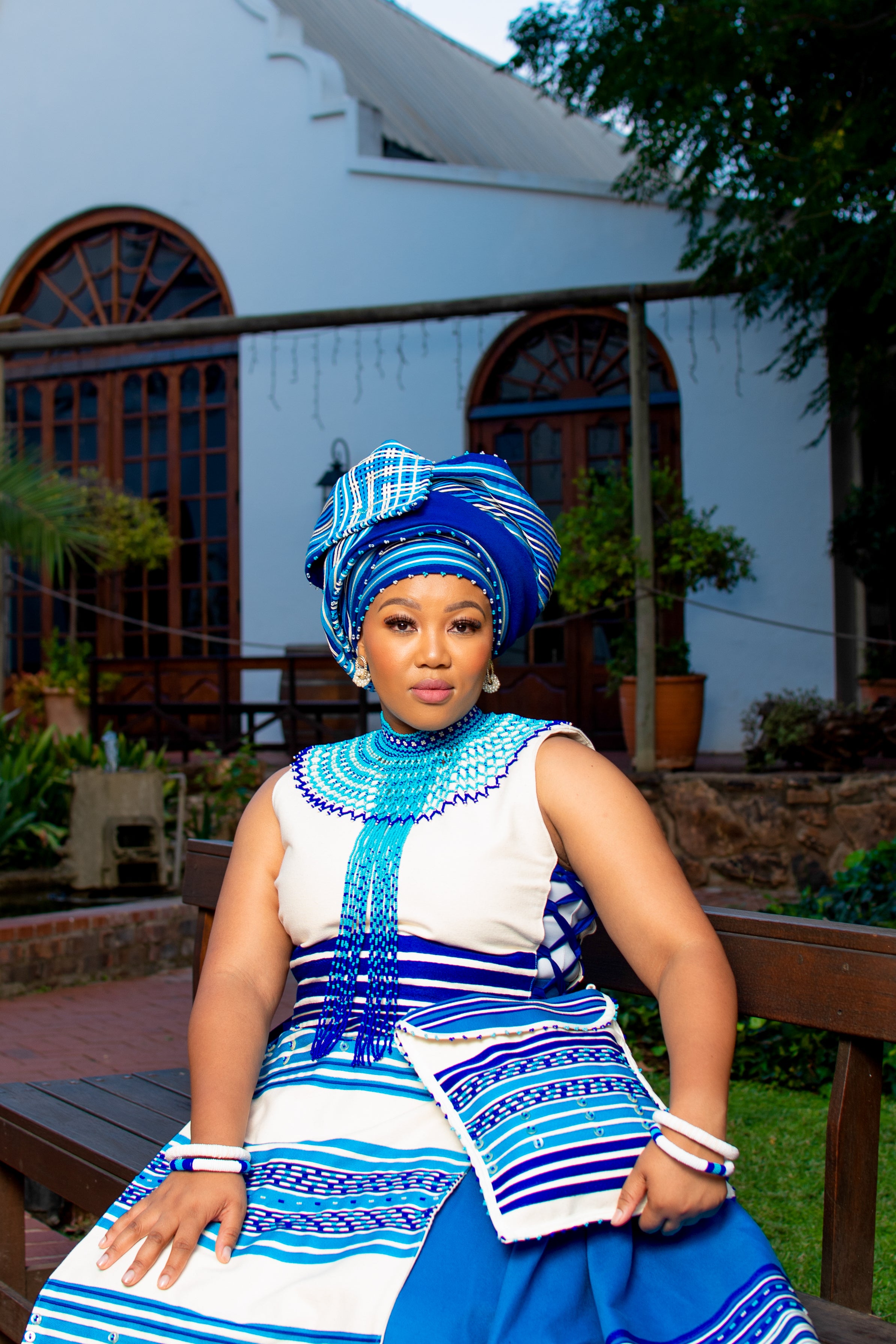 Turquoise, blue and cream ladies 5 pieces ensemble