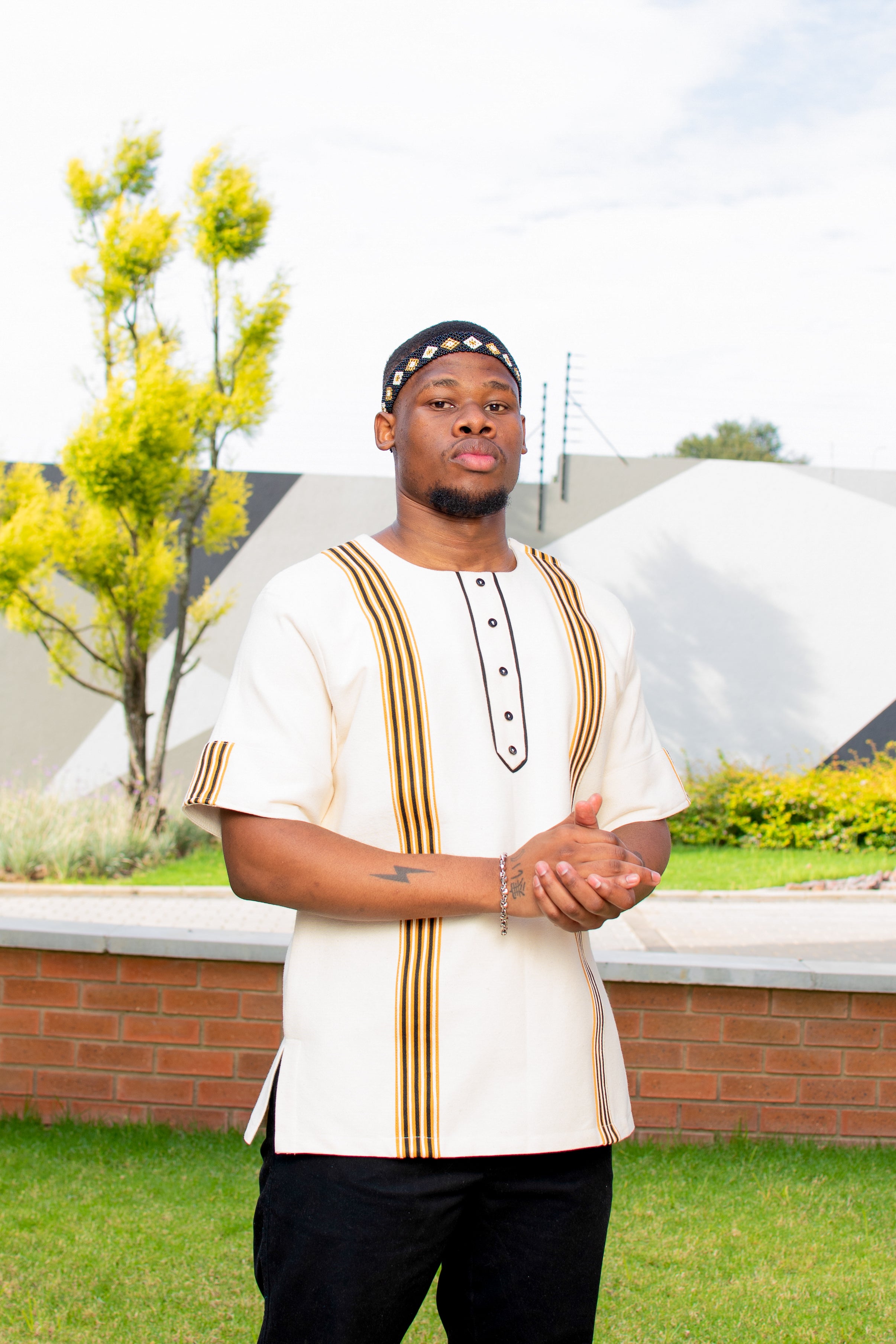 Cream Mustard & Black men’s short sleeve shirt