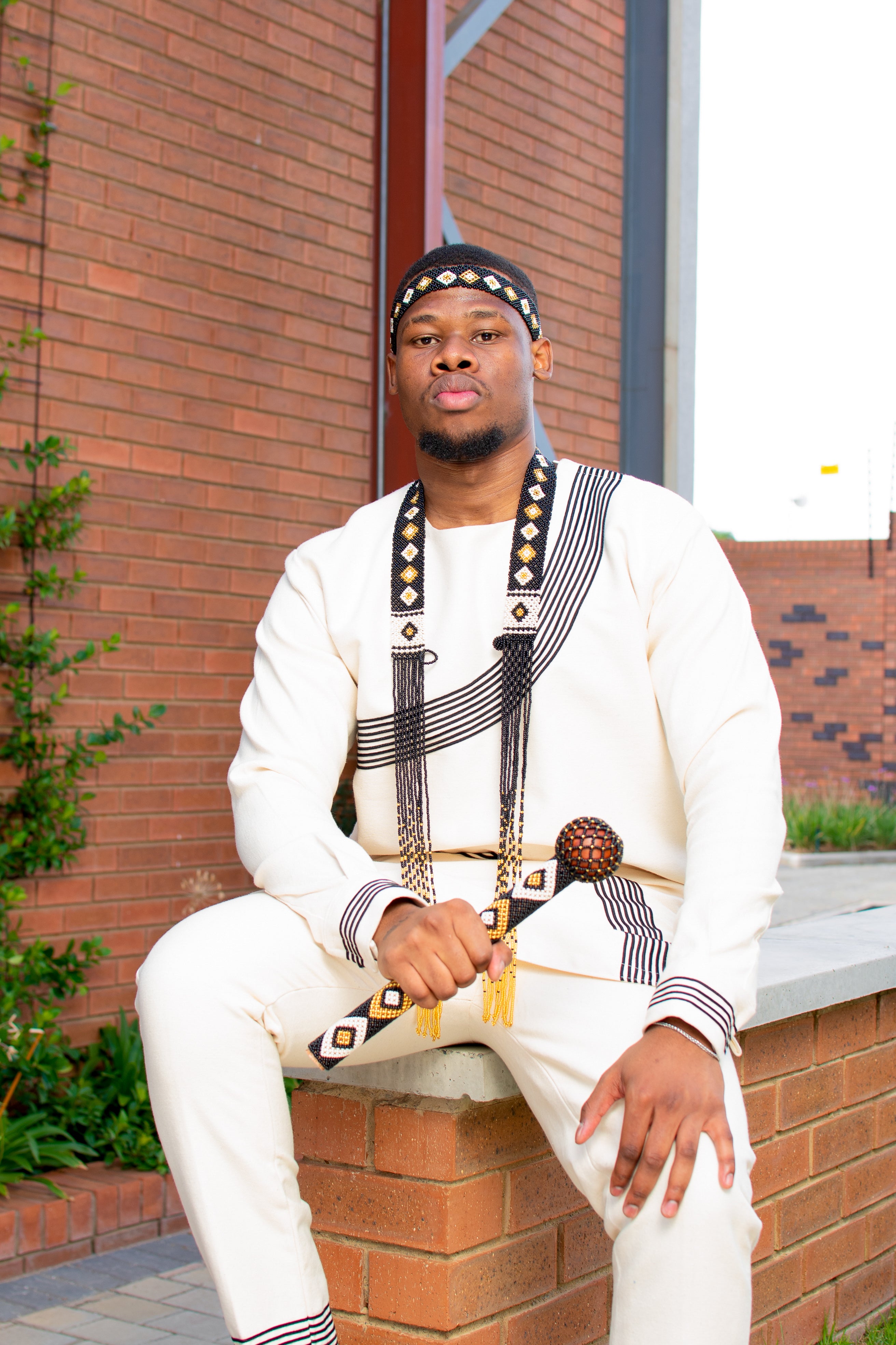 Cream & black men’s 2 piece ensemble