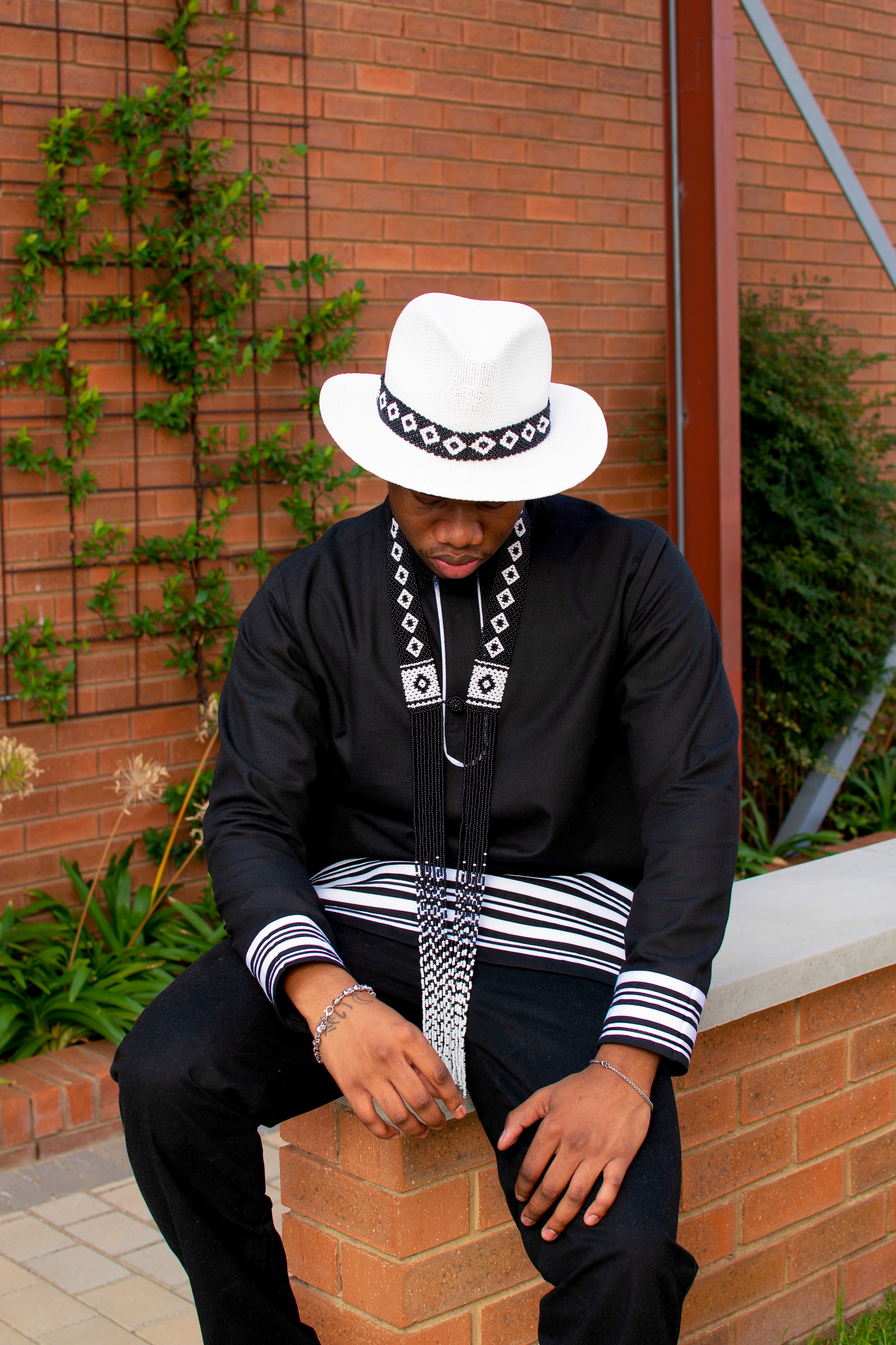 Black and white mens long sleeve shirt