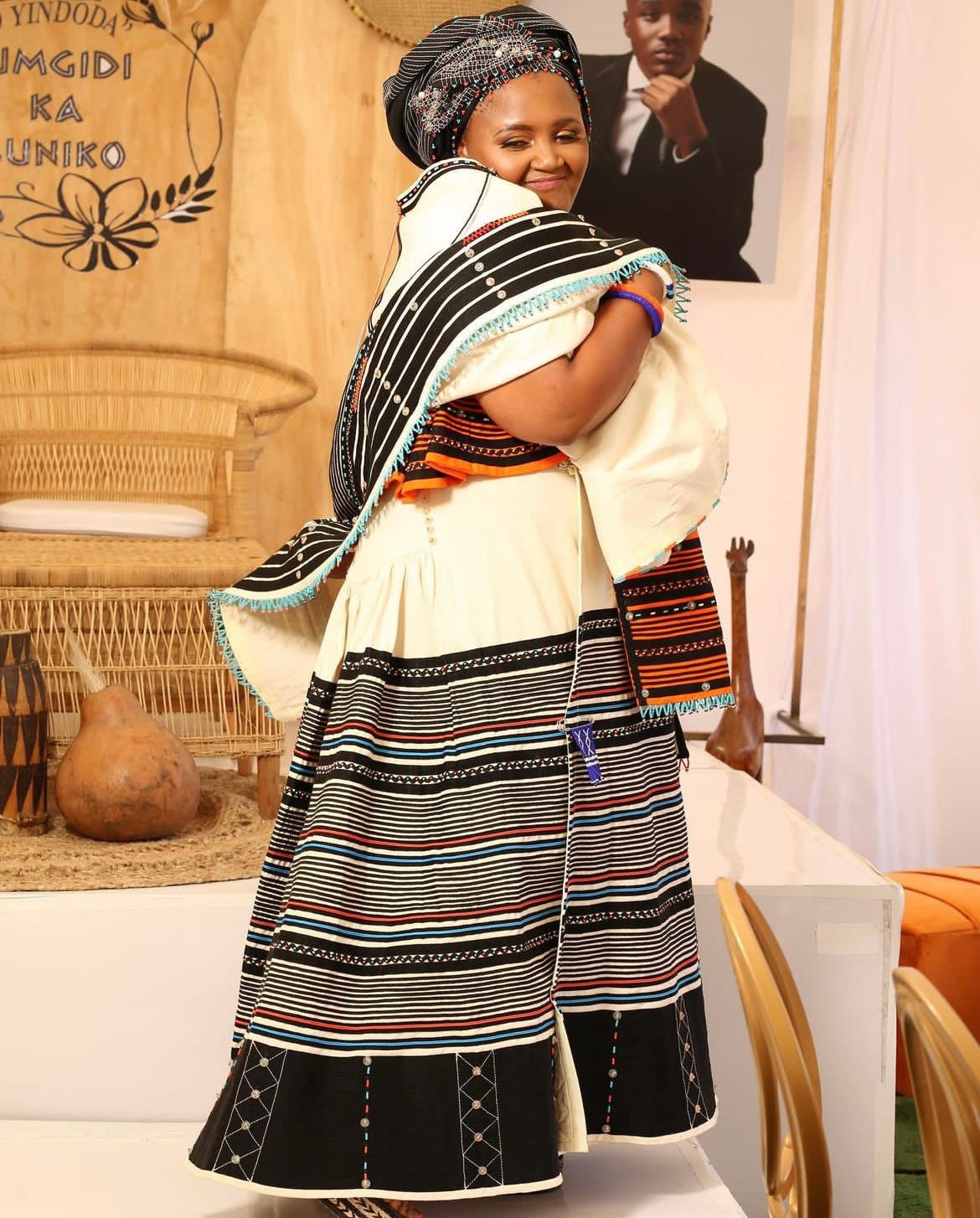 Chwayita cream and orange beaded 6 piece set