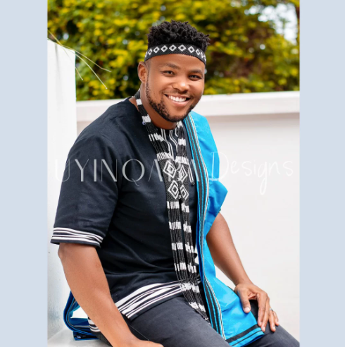 Black & White short sleeve shirt