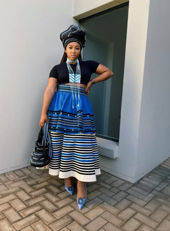 Chumisa 2 tier cream and blue skirt and matching headwrap