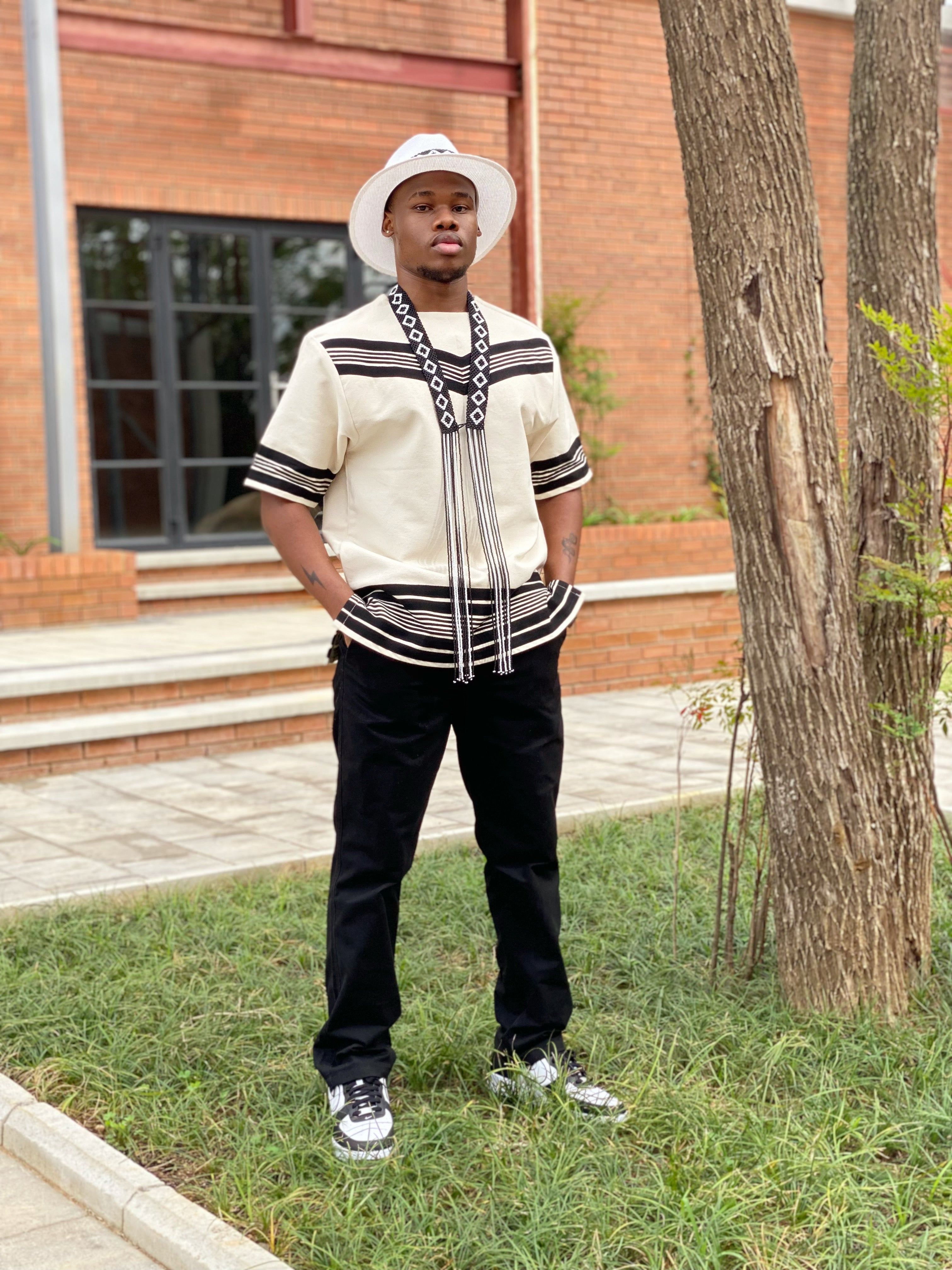 Cream and black Chevron patterned short sleeve Shirt