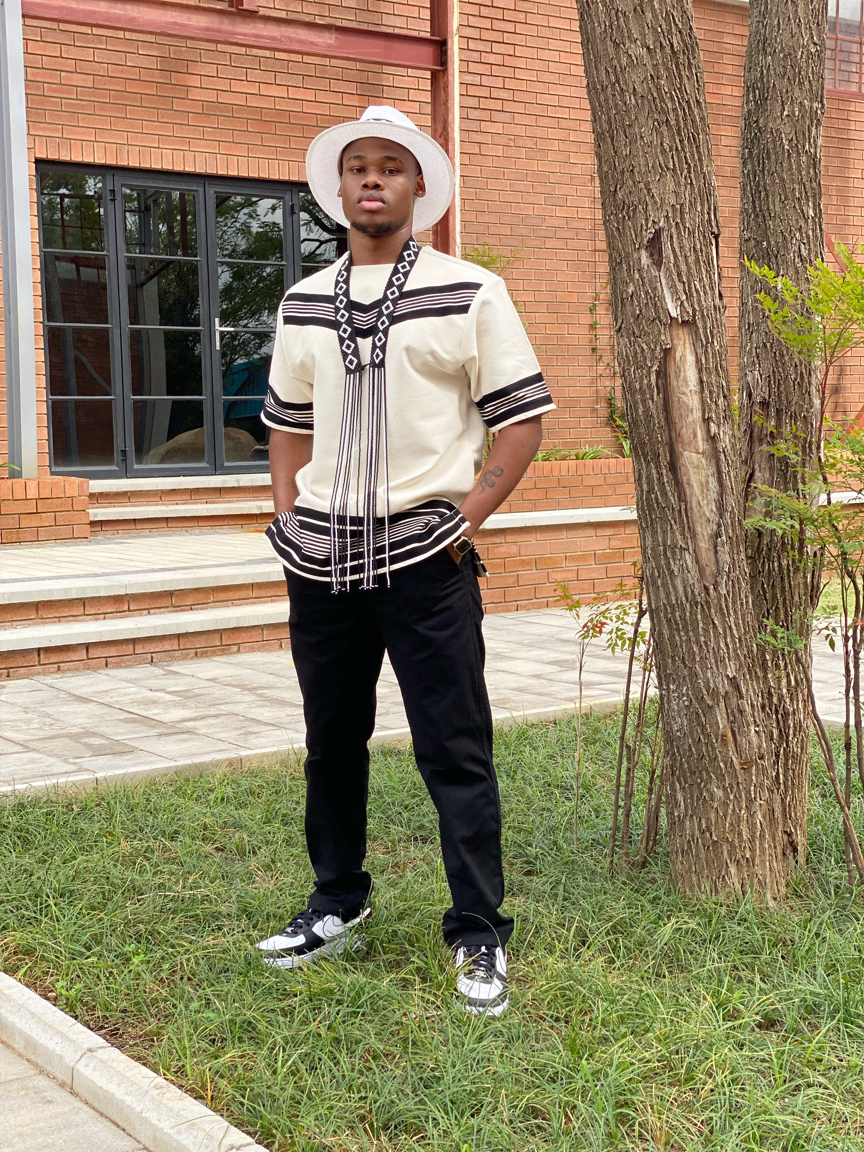 Cream and black Chevron patterned short sleeve Shirt