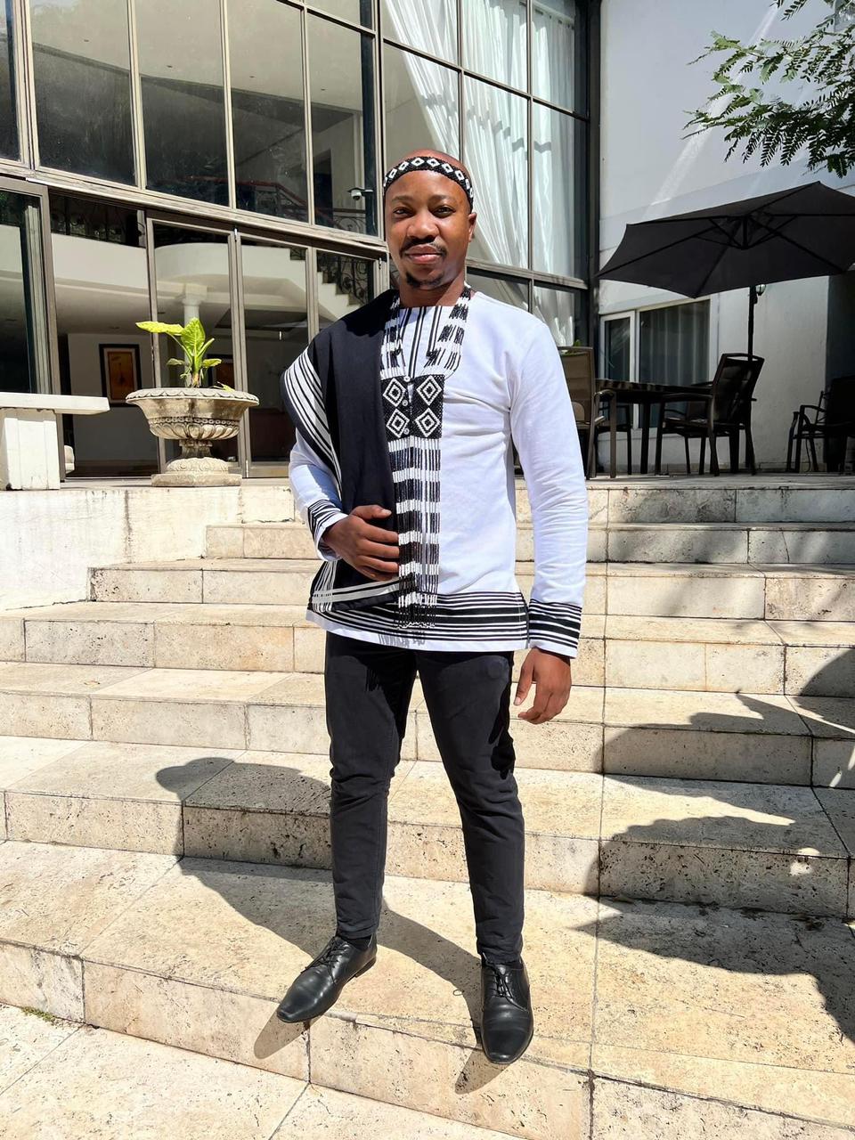 White and black Web long sleeve shirt